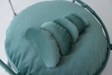 Load image into Gallery viewer, Beanbag with Built-In Backdrop Complete Set - Velour, Travel Size
